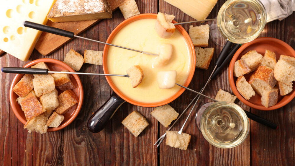 Ser szwajcarski Fondue Swiss - gotowe fondue